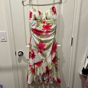 Floral City Triangles dress 💐